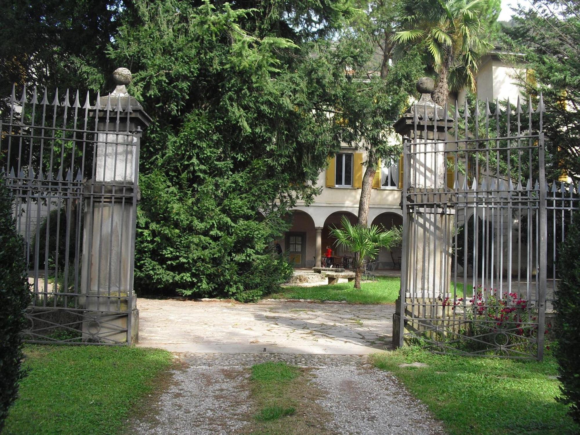 La Patirana Guesthouse Zandobbio Esterno foto