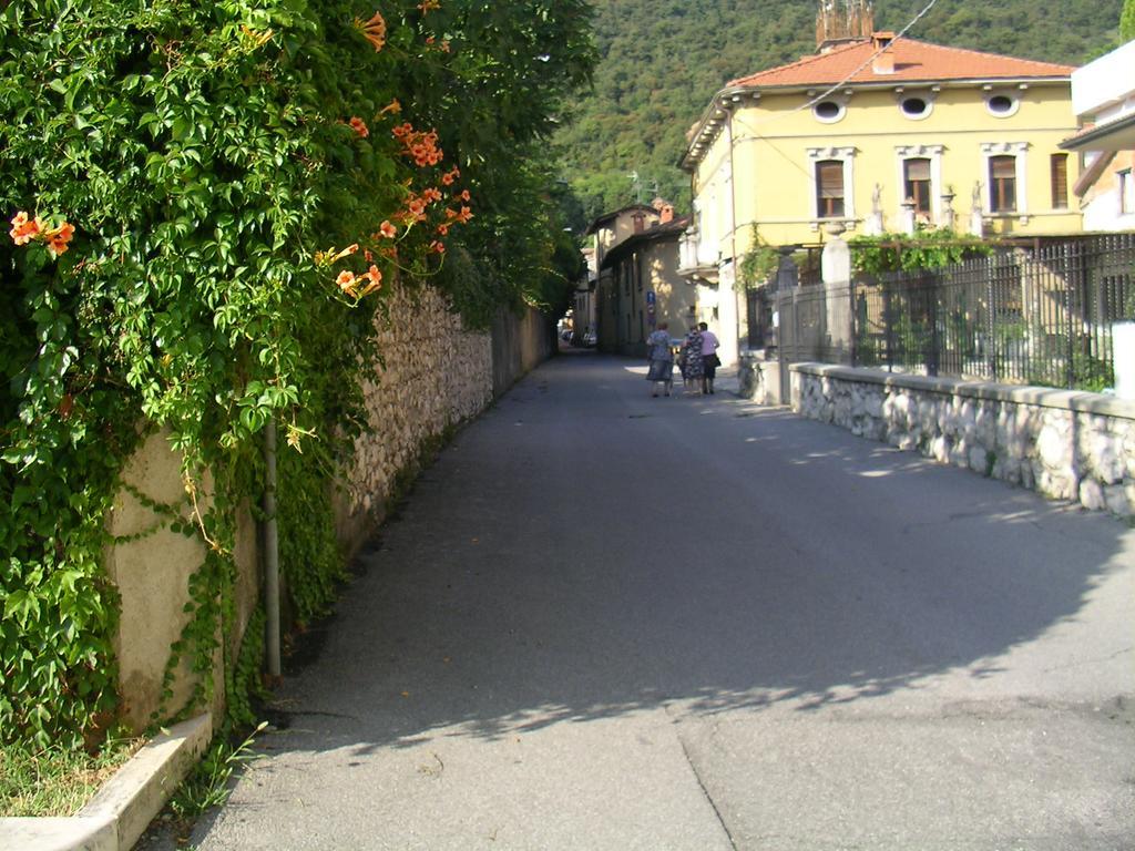 La Patirana Guesthouse Zandobbio Esterno foto